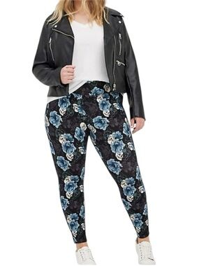 Torrid Pixie Ponte High Rise Pant Skull/Floral Print Sz 1R NWT